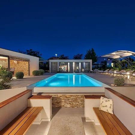 Modernly Decorated House In *